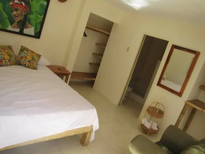 Πανσιόν Can-Jam Retreat Ξενοδοχείο Νεγκρίλ
